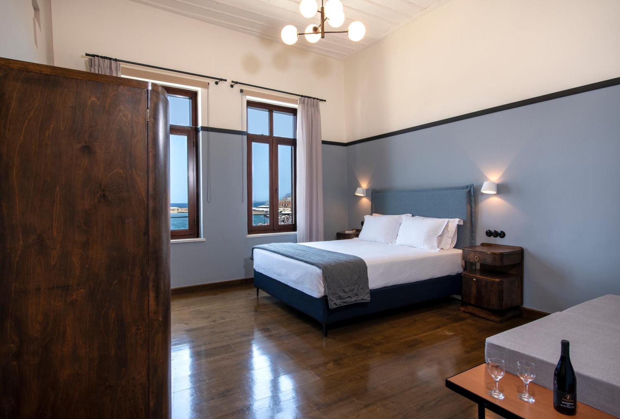 Mosaic Venetian Harbour Suites Chania  Exterior photo